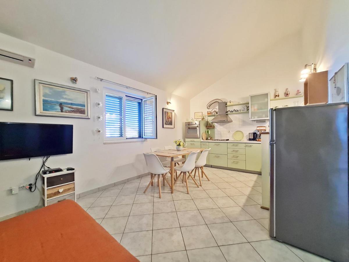 Ivana Borak Apartment *