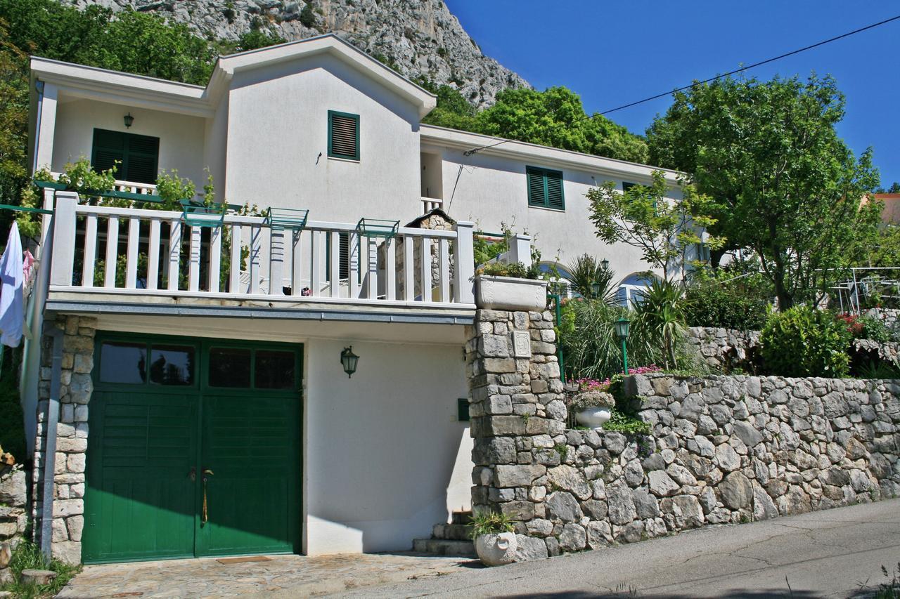 Apartment Ivana Borak Omis