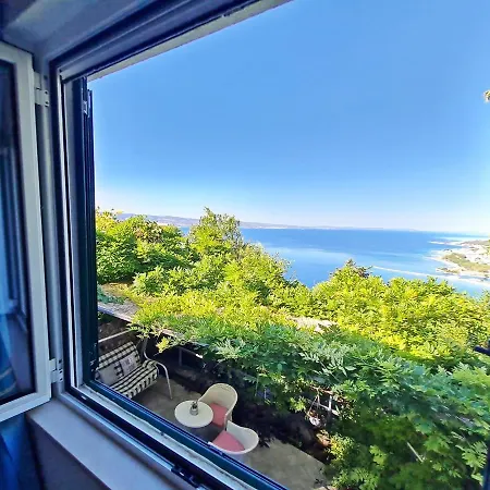 Apartment Ivana Borak Omis Exterior photo