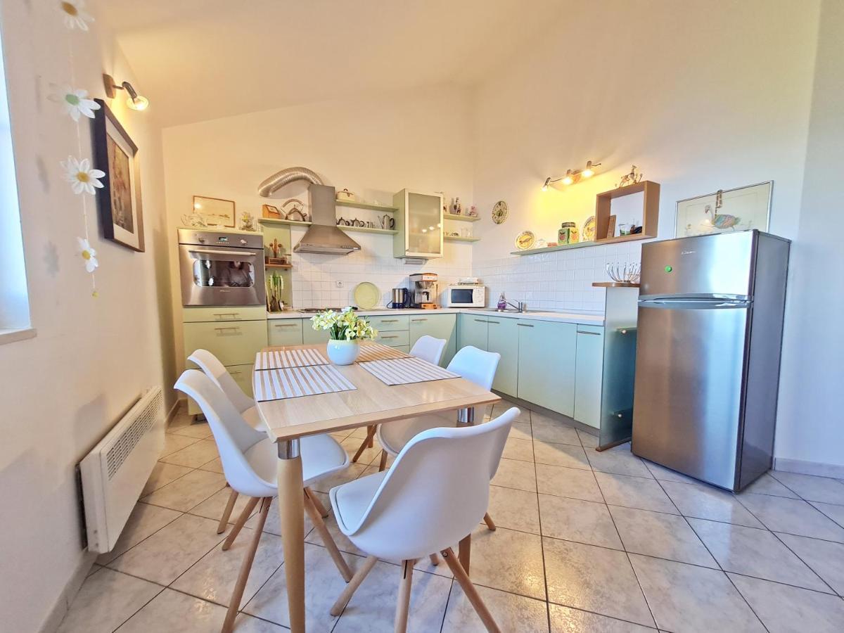 Apartman Ivana Borak *