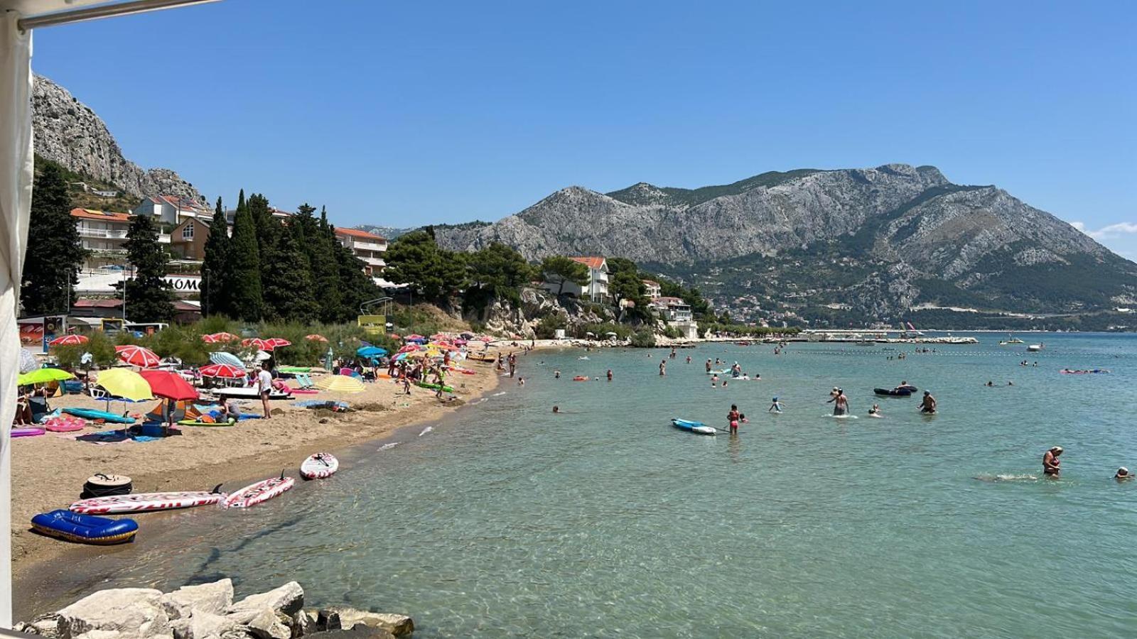 Apartman Ivana Borak *